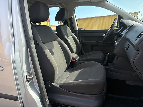 Volkswagen Caddy 10 of 12