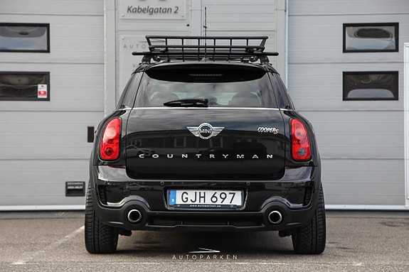 MINI Countryman Cooper S 6 of 19