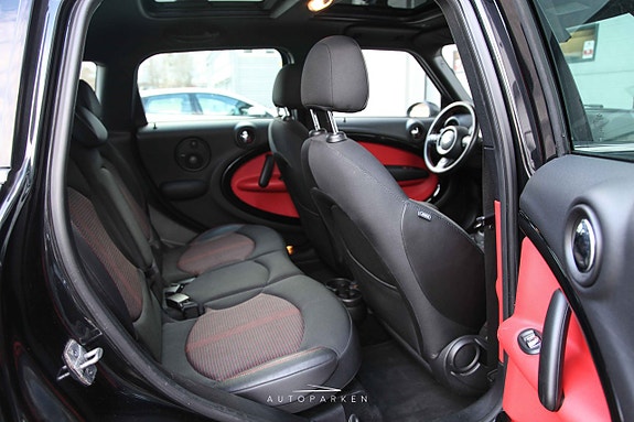MINI Countryman Cooper S 14 of 19