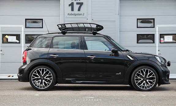 MINI Countryman Cooper S 4 of 5
