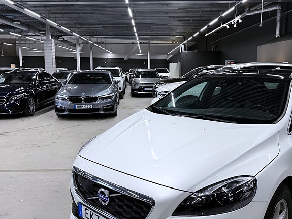 Volvo V40 Cross Country 19 of 21