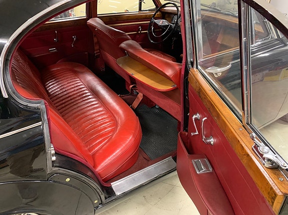 Jaguar Mark 2 13 of 30