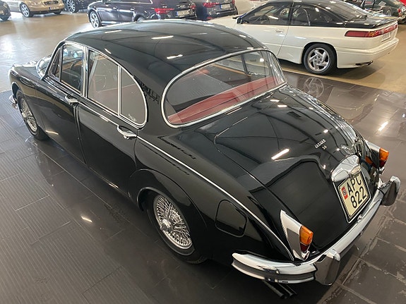 Jaguar Mark 2 8 of 30