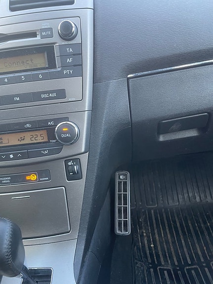 Toyota Avensis 19 of 23