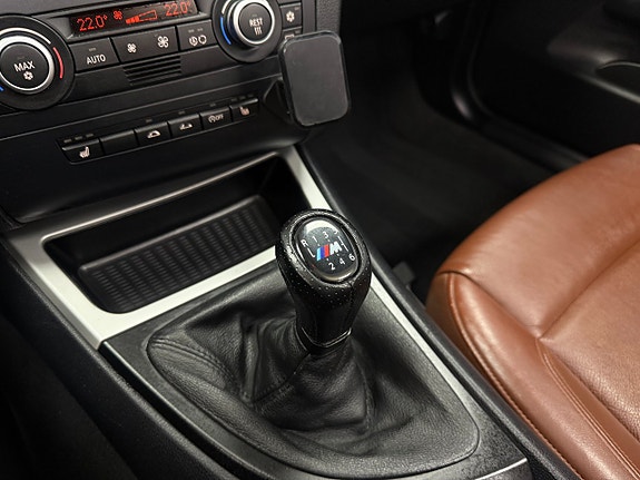 BMW 120 10 of 16