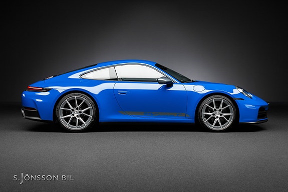Porsche 911 3 of 5