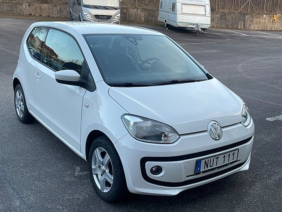 Volkswagen UP! 5 of 5