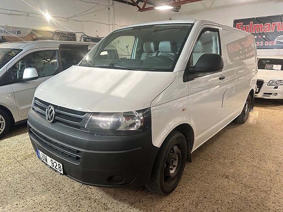 Volkswagen Transporter 3 of 5