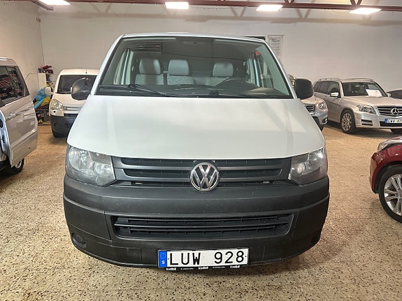 Volkswagen Transporter 2 of 5