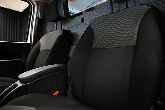 Renault Kangoo 25 of 29