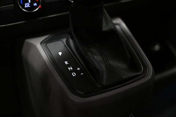 Volkswagen Transporter 22 of 29