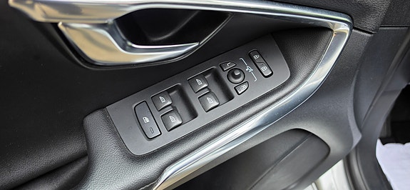 Volvo V40 7 of 10