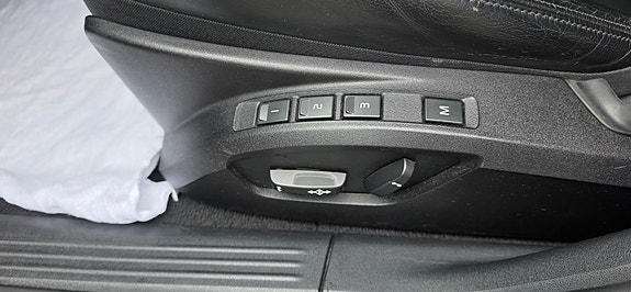Volvo V40 8 of 10
