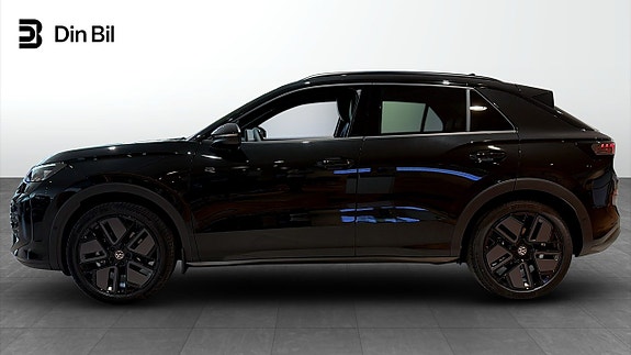 Volkswagen T-Roc 2 of 14
