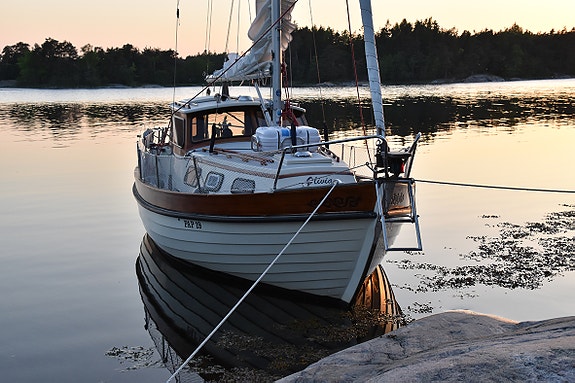 Motorseglare Marina-85 2 of 8