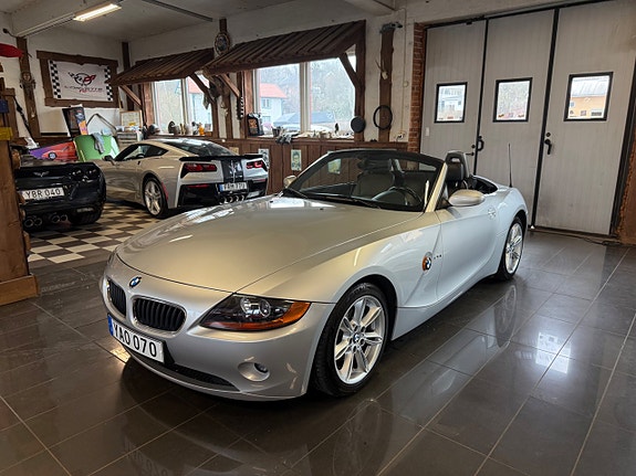 BMW Z4 3 of 5