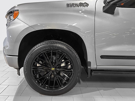 Chevrolet Silverado 1500 12 of 28