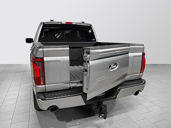 Ford F-150 5 of 5