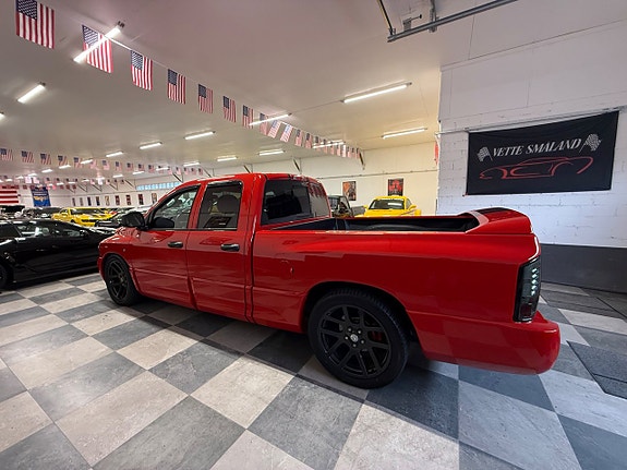 Dodge RAM SRT-10 8 of 24