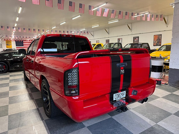 Dodge RAM SRT-10 9 of 24