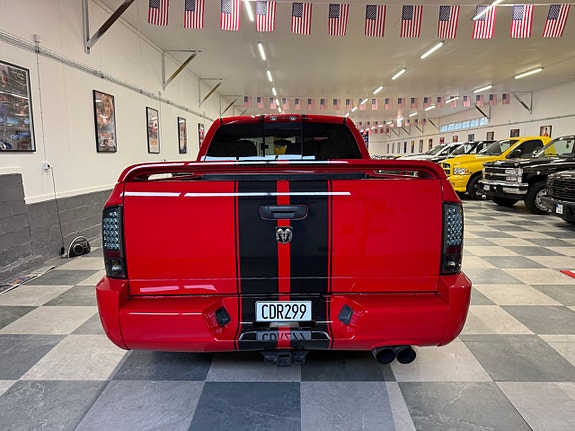 Dodge RAM SRT-10 10 of 24
