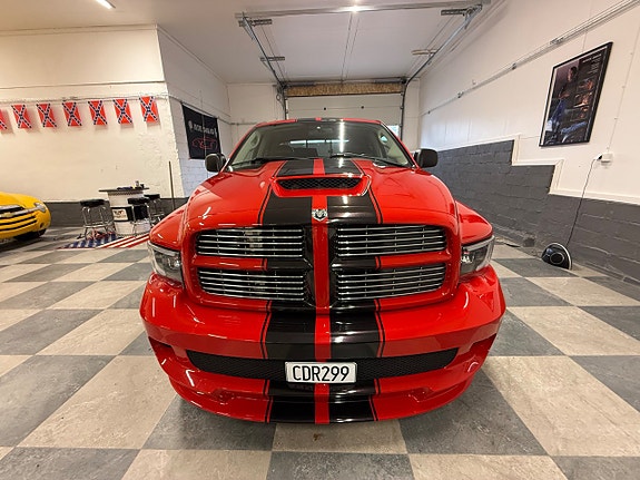 Dodge RAM SRT-10 2 of 24