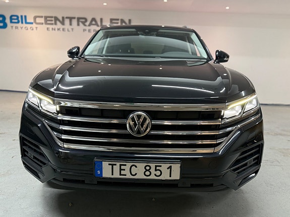 Volkswagen Touareg 4 of 18