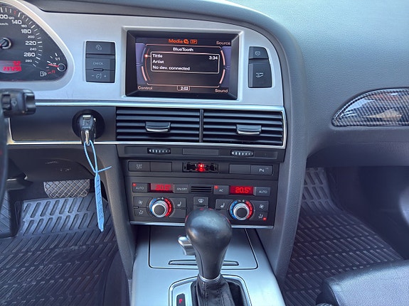 Audi A6 14 of 19