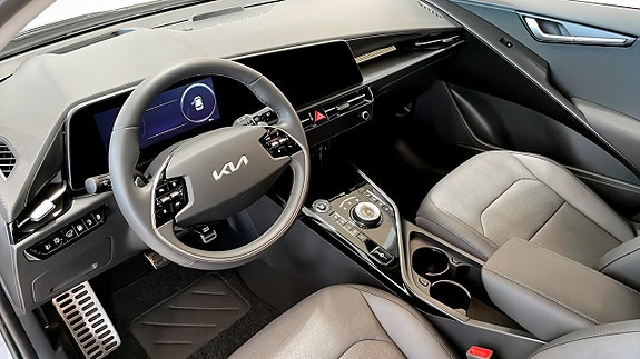Kia Niro 8 of 12
