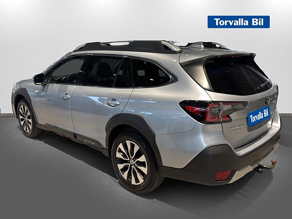 Subaru Outback 7 of 15