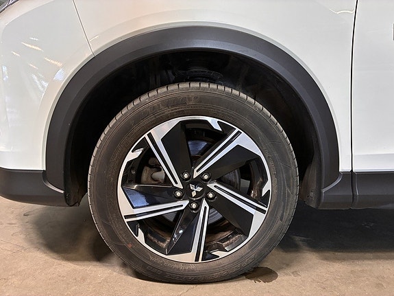 Mitsubishi Eclipse Cross 8 of 19