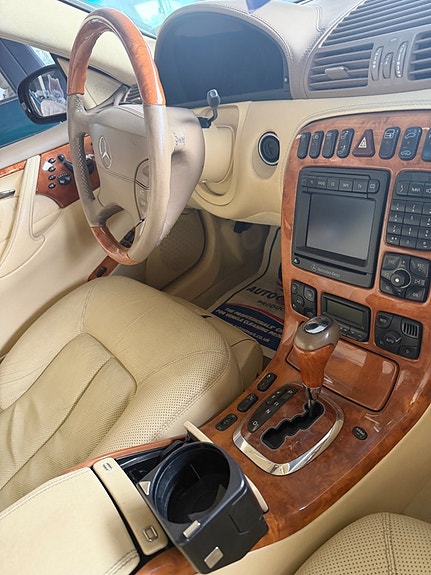 Mercedes-Benz CL600 8 of 30