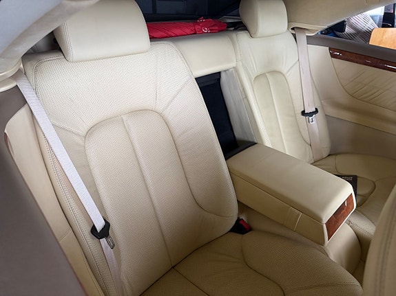 Mercedes-Benz CL600 11 of 30