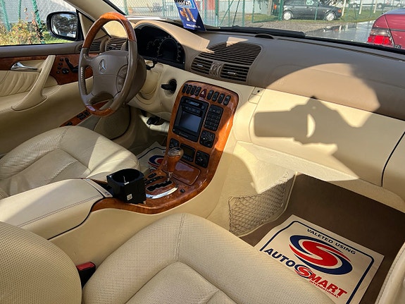 Mercedes-Benz CL600 15 of 30