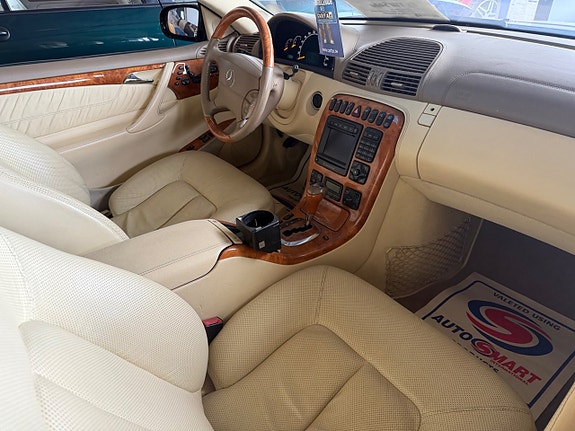 Mercedes-Benz CL600 13 of 30