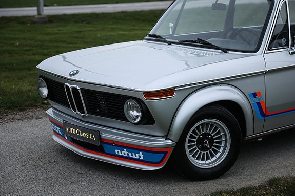 BMW 2002 10 of 20