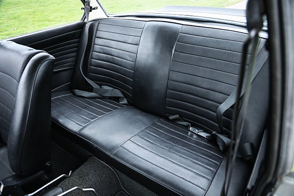 BMW 2002 15 of 20