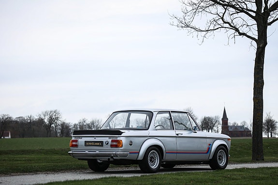 BMW 2002 8 of 20