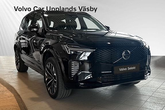 Volvo XC90 6 of 17