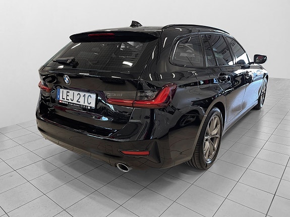BMW 320d 6 of 30