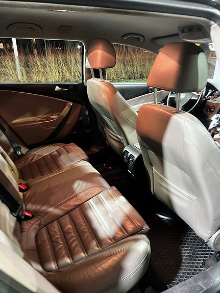 Volkswagen Passat 6 of 6