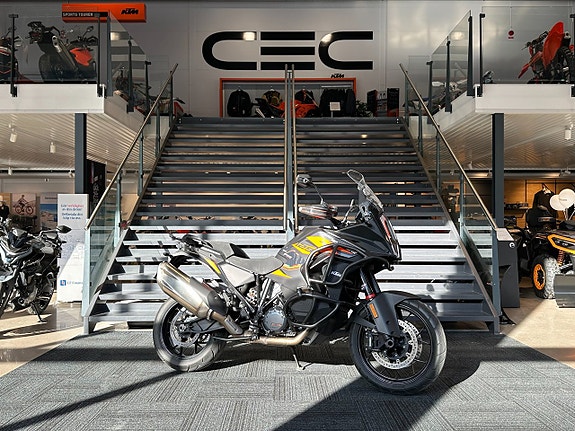 KTM 1290 Super Adventure  S Tech Pack