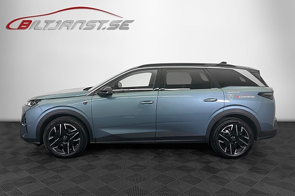 Peugeot 5008 2 of 5