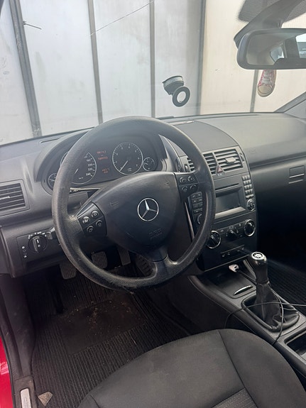 Mercedes-Benz A150 4 of 4
