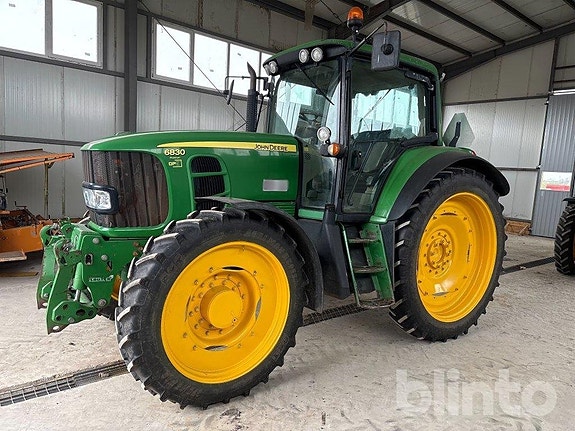 Traktor JOHN DEERE 6830 Premium MW2
