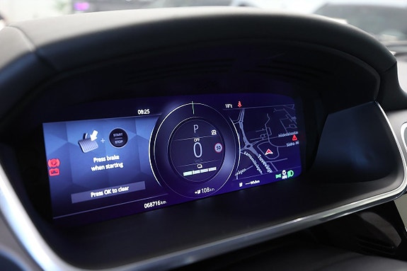 Jaguar I-PACE 20 of 24