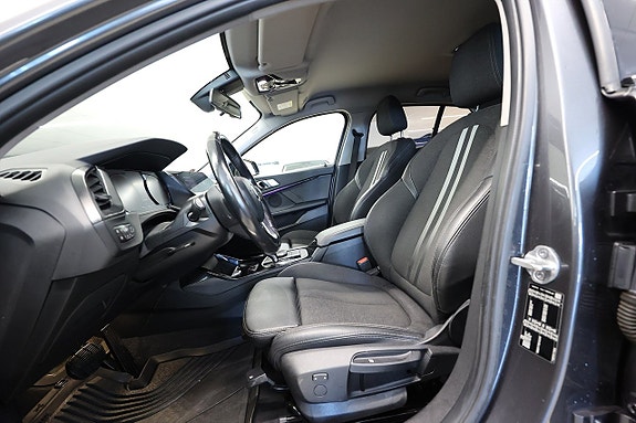 BMW 118i 16 of 19
