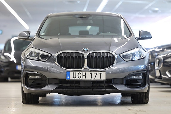 BMW 118i 5 of 19