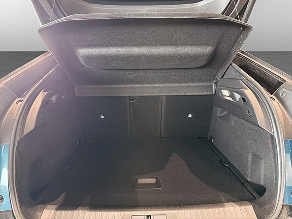 Peugeot e-3008 15 of 15