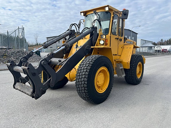 Volvo L70 Lastmaskin Låga timmar, lastarmsfjädring, snö däck
